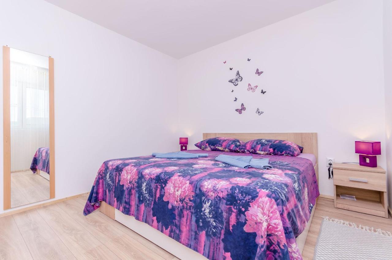 Apartment Snjezana Marina Kültér fotó